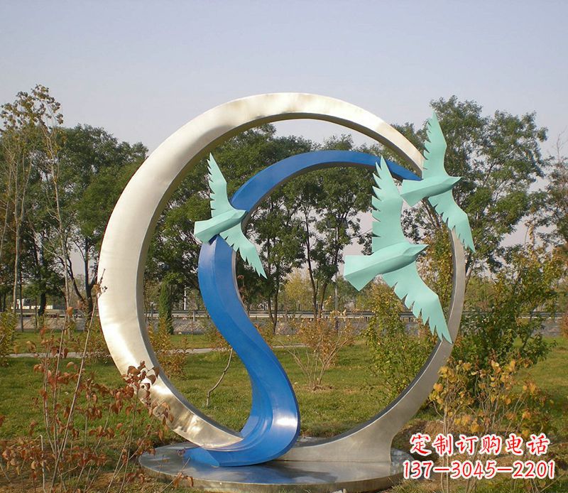 运城不锈钢圆环雕塑精致而优雅