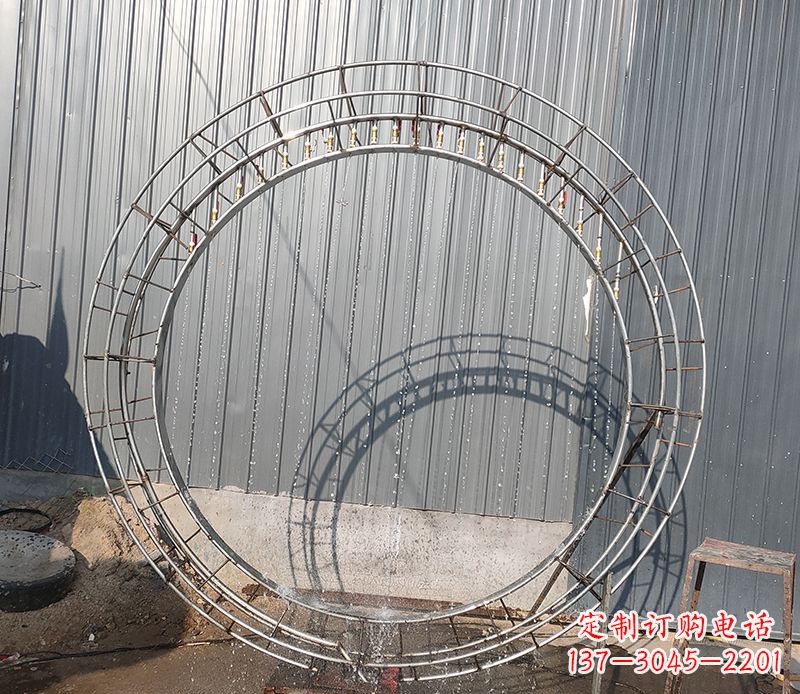 运城圆环的美——不锈钢景观雕塑