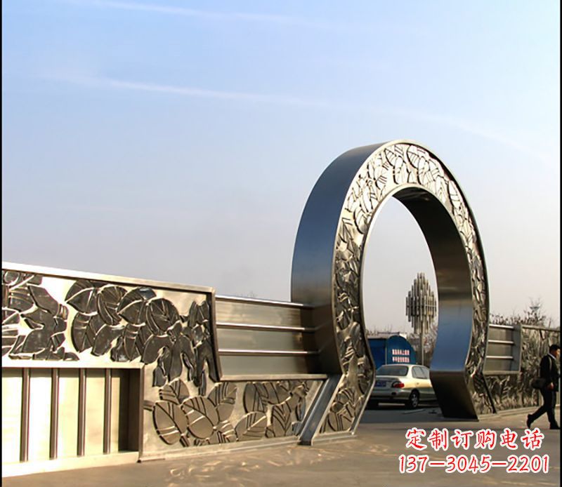 运城不锈钢圆形拱门企业雕塑