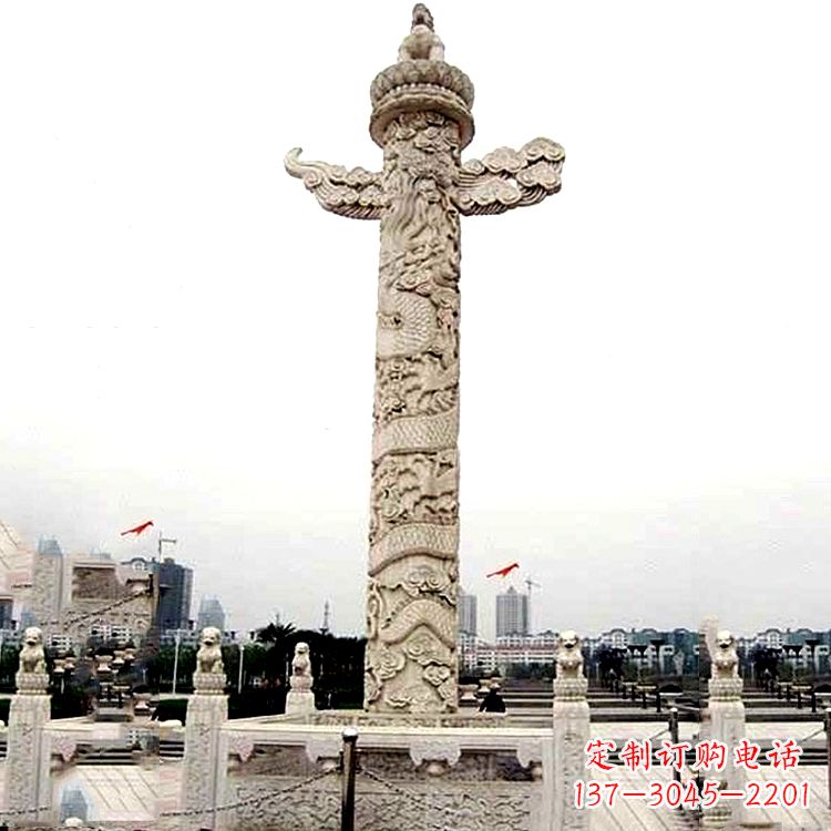 运城城市广场华表石柱