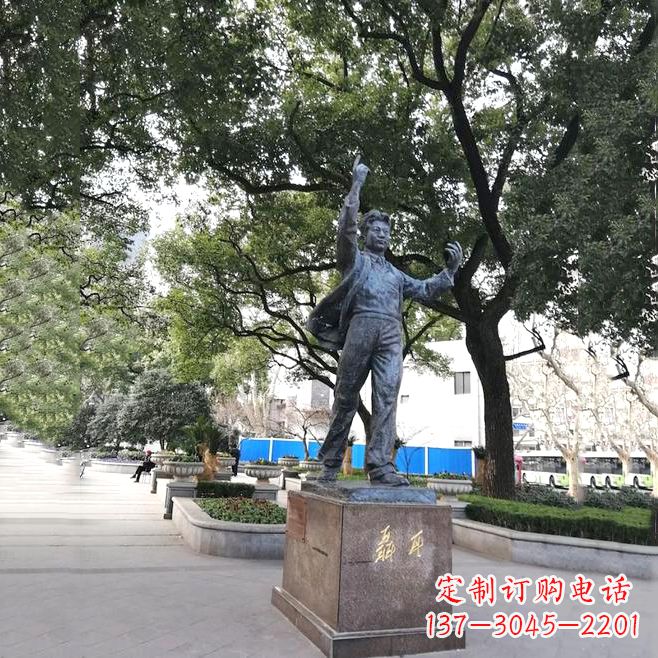 运城聂耳传奇一座铜雕的赞歌