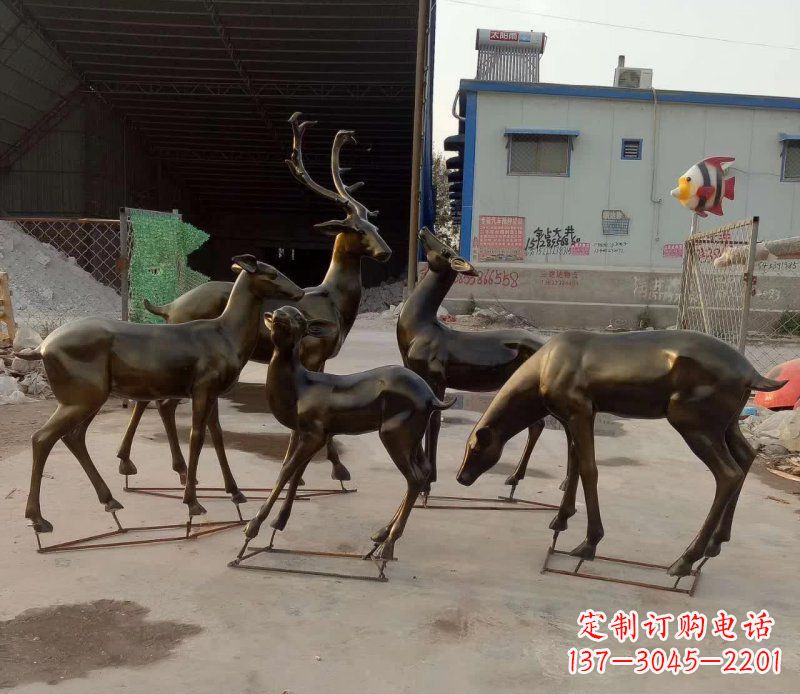 运城抽象鹿群铜雕