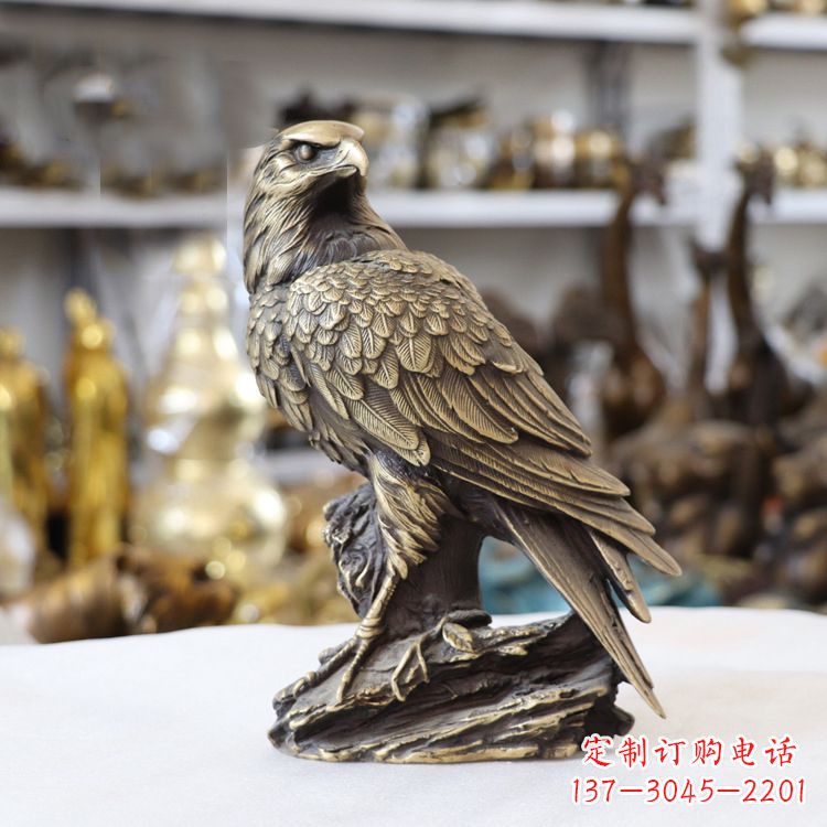 运城纯铜老鹰雕塑