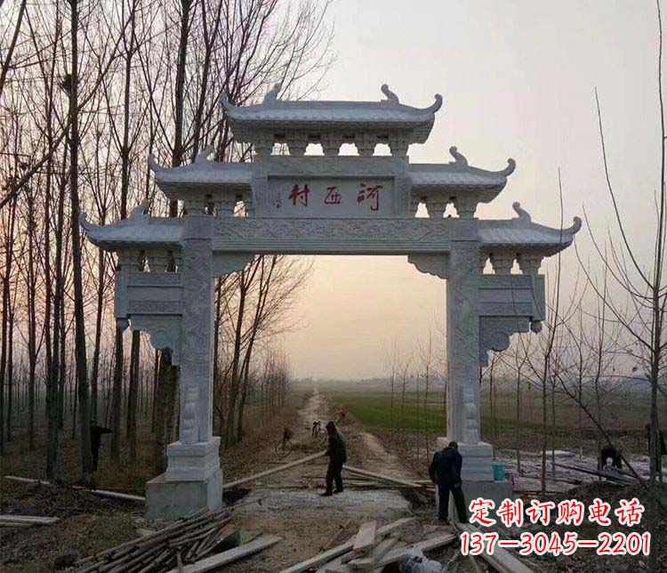 运城村庄单门牌坊石雕