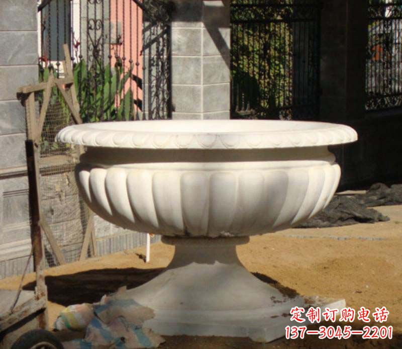 运城大理石花盆雕塑1