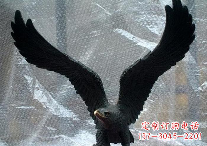 运城大鹏展翅玻璃钢老鹰雕塑