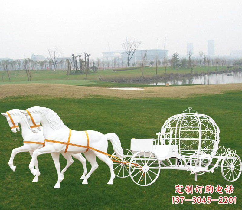 运城大型欧式马车动物玻璃钢雕塑