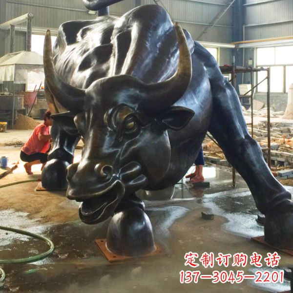 运城大型铸铜华尔街牛动物景观雕塑