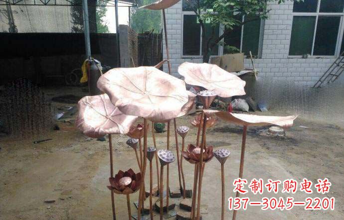 运城锻铜荷花荷叶莲蓬雕塑