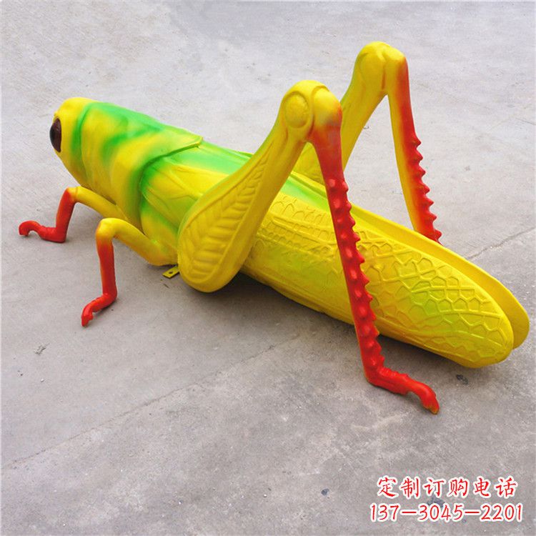 运城仿真蝗虫玻璃钢蚂蚱雕塑