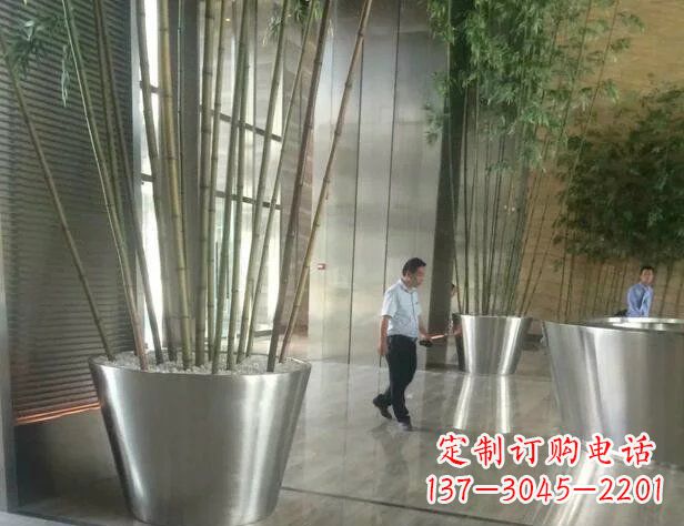 运城品质不锈钢花盆景观雕塑
