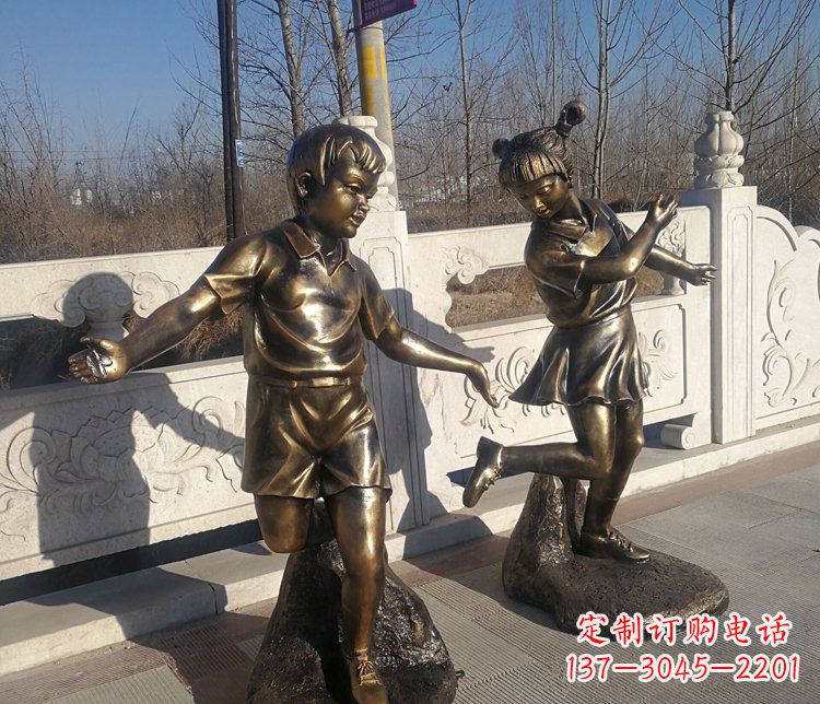 运城浪漫圆满的精美花篮雕塑