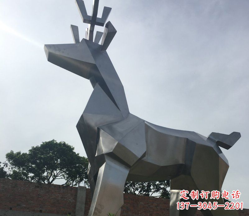 运城不锈钢几何鹿雕塑