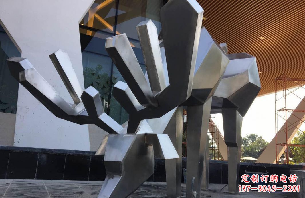 运城高端不锈钢抽象驯鹿雕塑