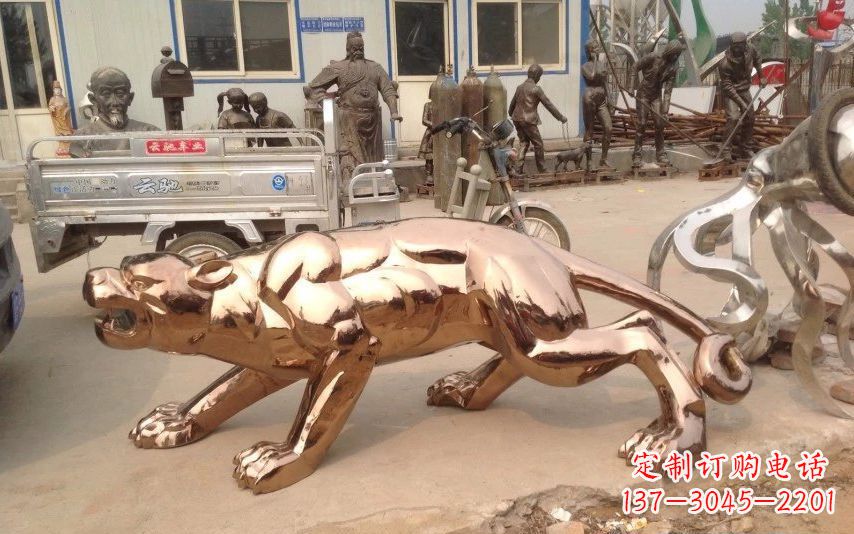 运城中领雕塑出品不锈钢动物雕塑