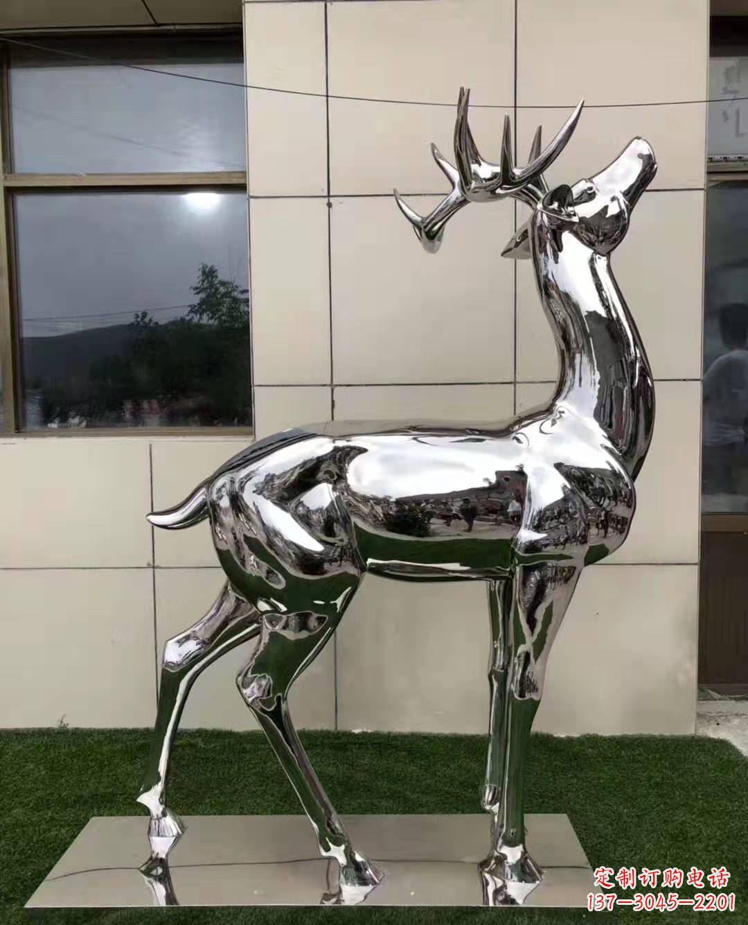 运城不锈钢艺术品精美梅花鹿雕塑