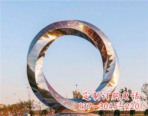 运城精美的不锈钢圆环景观雕塑