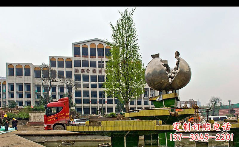 运城精美不锈钢石榴景观雕塑
