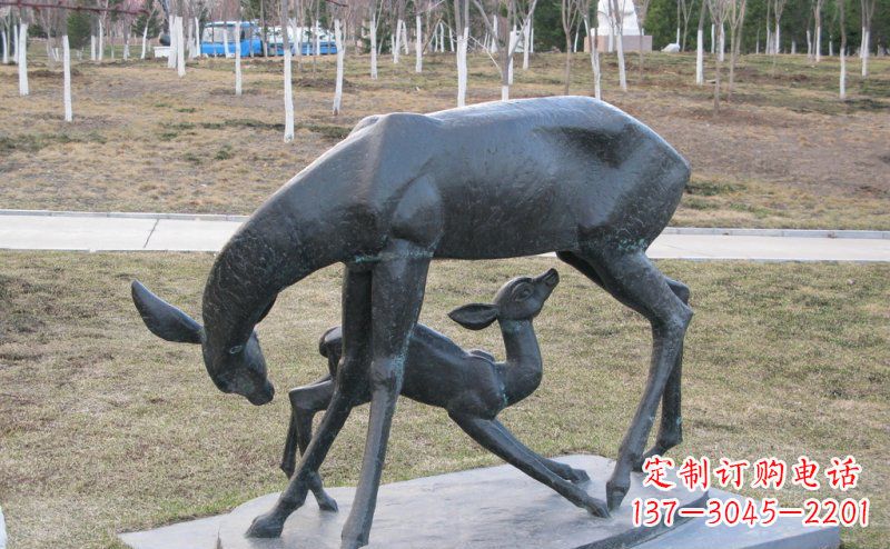 运城母子鹿铜雕艺术塑像