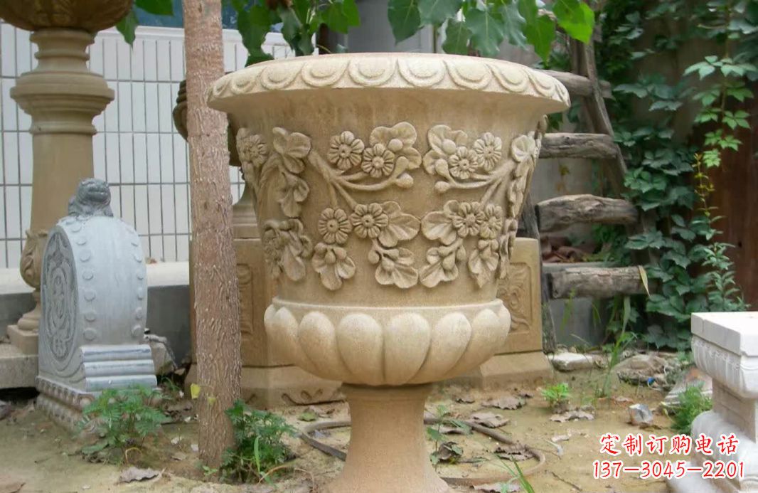 运城精美大理石花盆雕塑