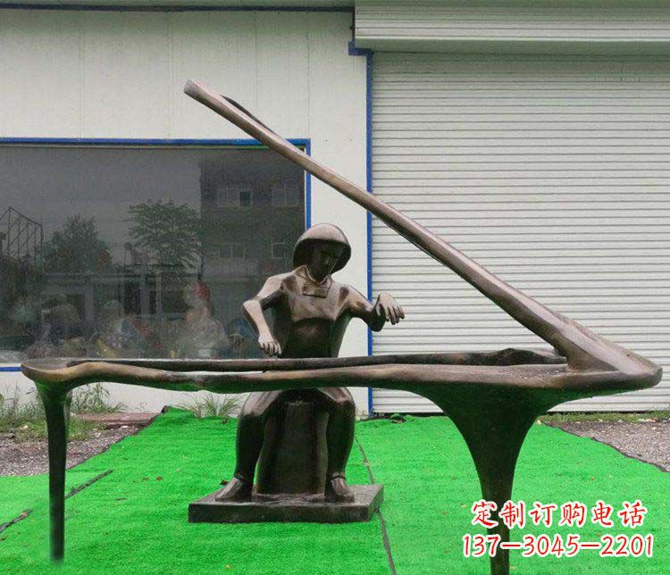 运城 传奇钢琴雕塑