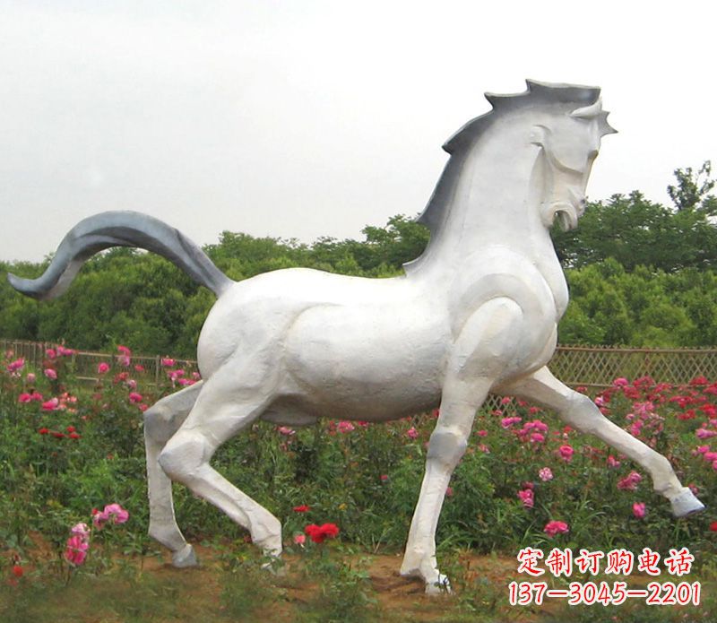 运城中领雕塑精致的动物石雕马
