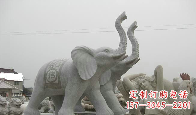 运城公园动物长鼻大象石雕