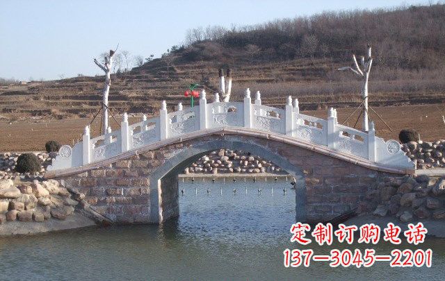 运城独特设计的拱桥石雕
