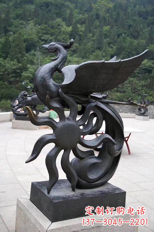 运城天四灵朱雀神鸟雕塑——象征希望的贵族精神