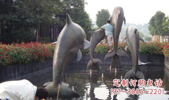 运城铜雕海豚——传递着海洋之美的艺术作品