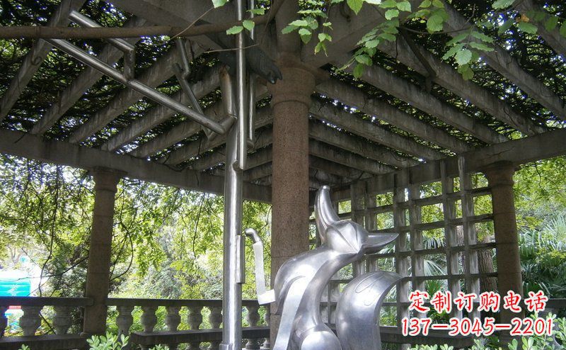 运城动物铜雕——公园狐狸与乌鸦小品