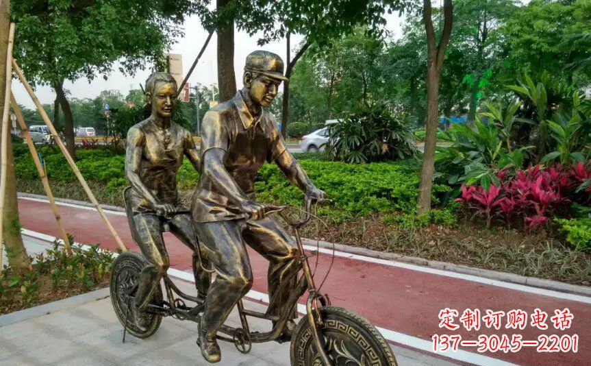 运城集休闲、健身、艺术於一体的自行车雕塑
