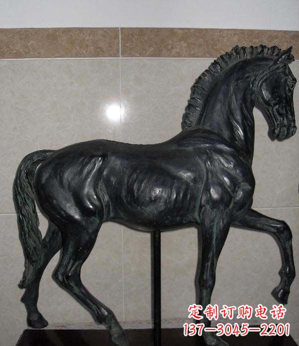 运城马动物铜雕景观雕塑