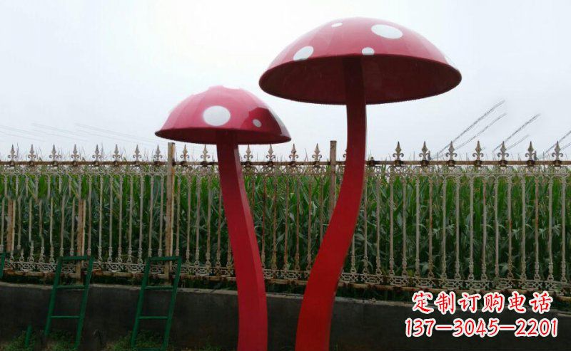 运城精致蘑菇不锈钢雕塑