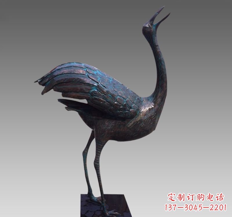 运城公园青铜仙鹤雕塑
