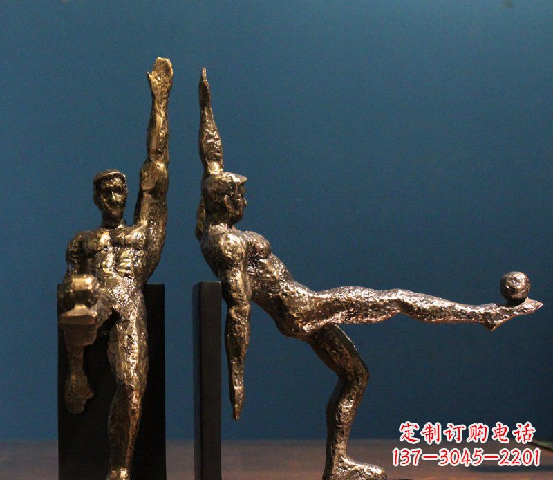 运城高雅足球形象铜雕