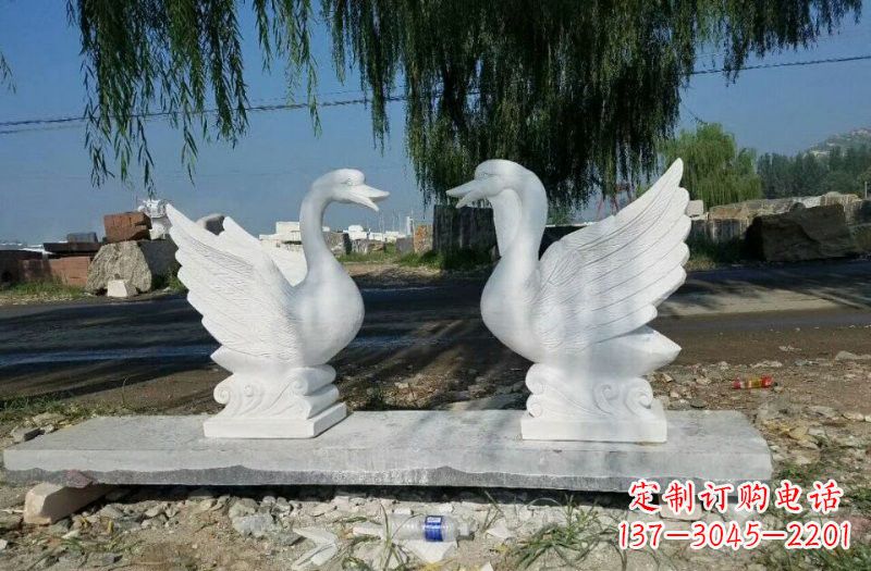 运城浪漫传情——中领雕塑定制天鹅石雕