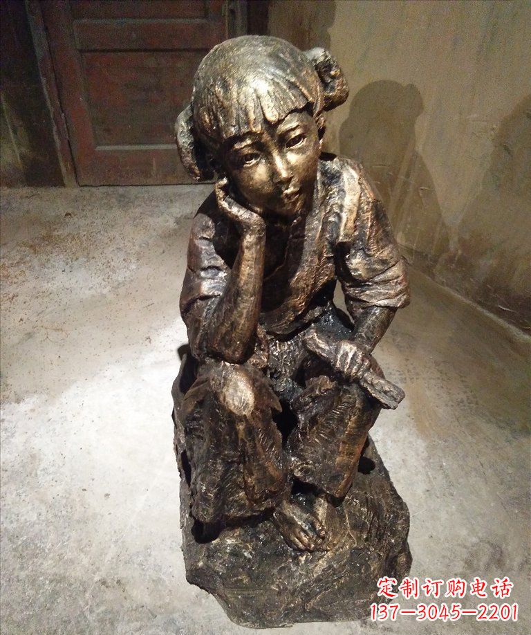 运城童真美丽的小女孩铜雕