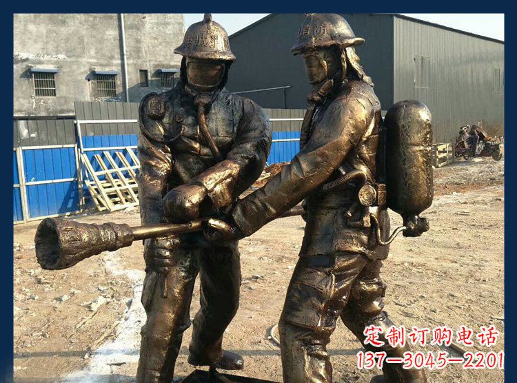 运城以消防员为原型的铜雕塑