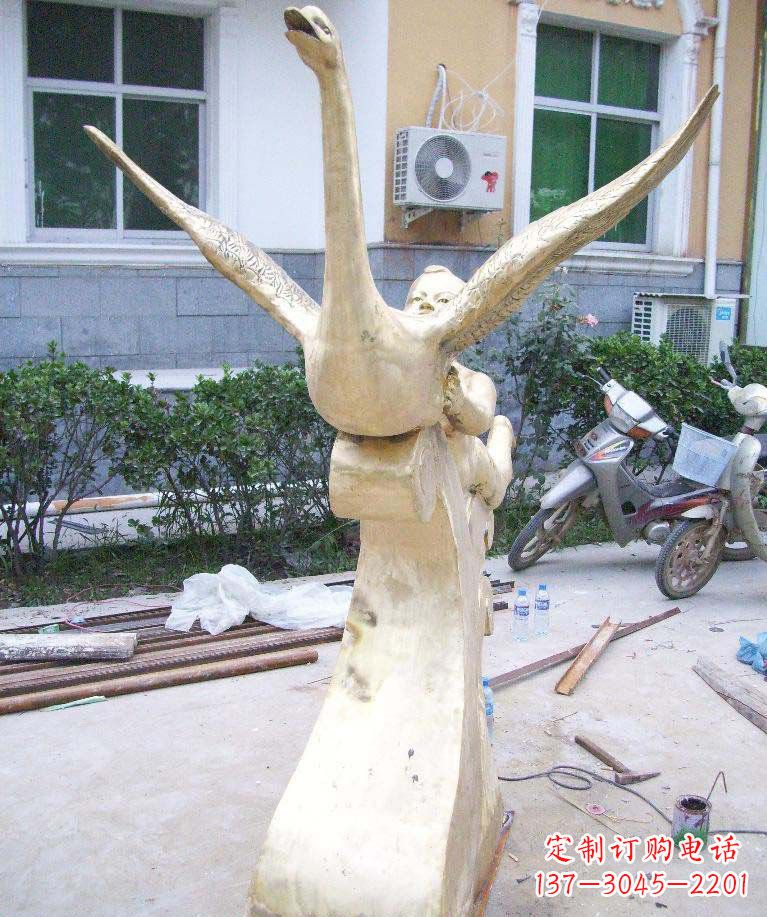 运城孩子与天鹅·梦幻铜雕