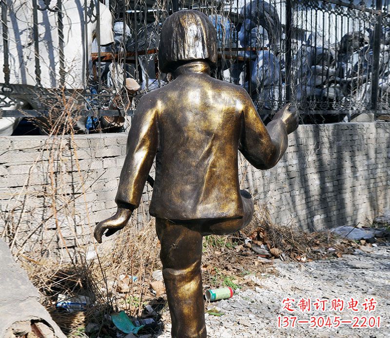 运城纯正艺术——公园小女孩踢毽子铜雕