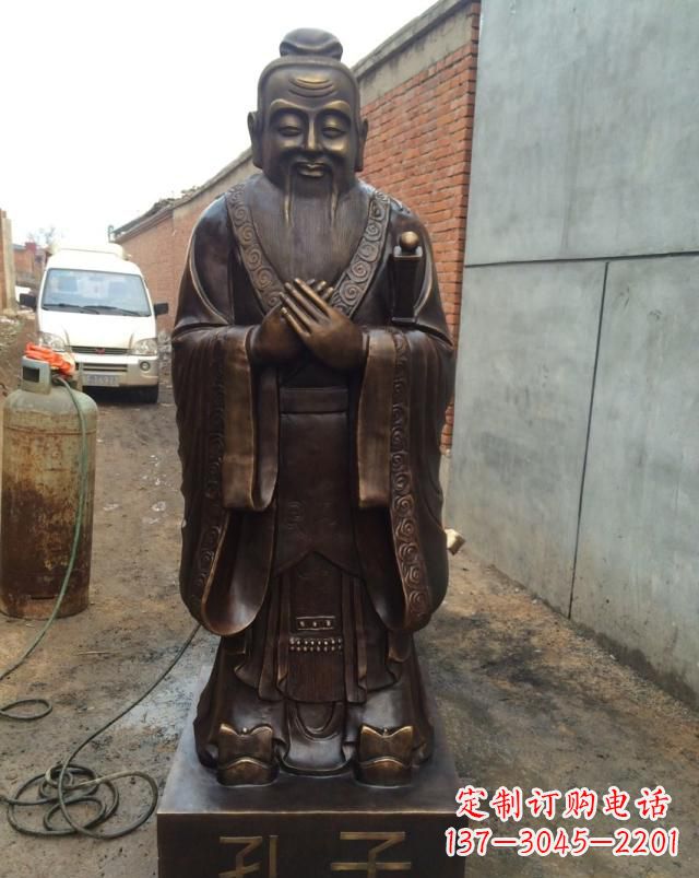 运城孔子铜雕,传承古代文化的象征