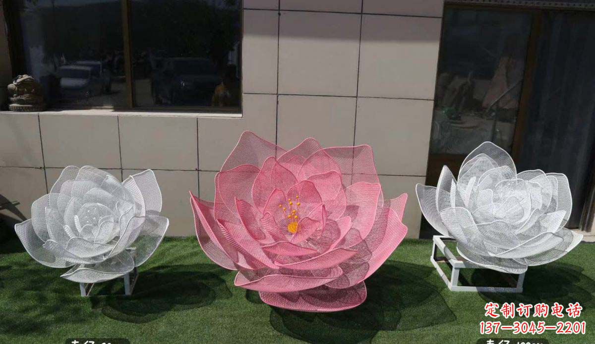 运城精美雕刻的不锈钢荷花雕塑