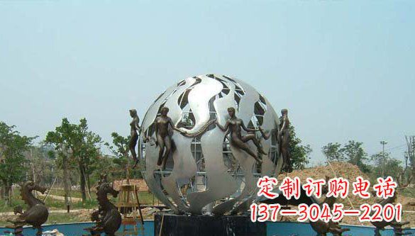 运城高雅大气不锈钢圆球喷泉雕塑