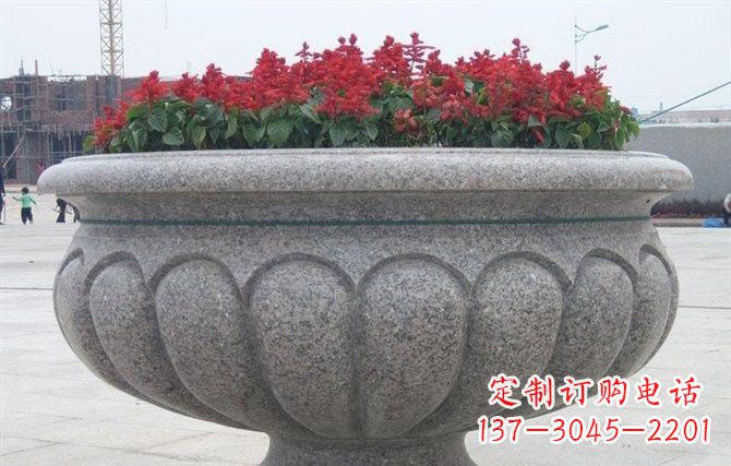 运城流线形花盆雕塑,打造完美室外空间