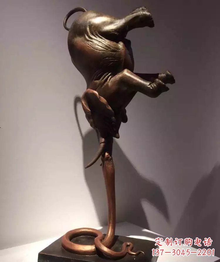 运城中领雕塑铜质大象倒立雕塑