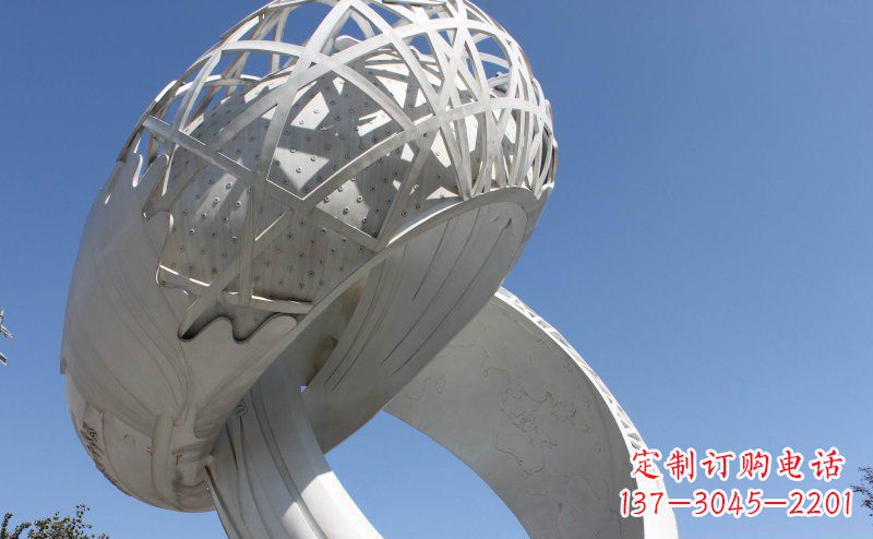 运城中领雕塑珠宝戒指雕塑是一款以不锈钢为原材…