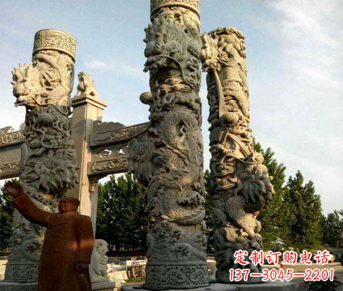 运城中领雕塑推出的震撼龙柱大理石雕,是一种典…