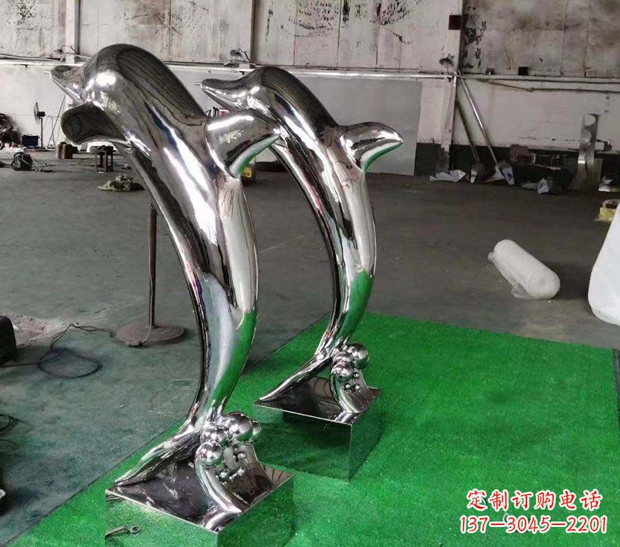 运城镜面不锈钢雕塑——海豚