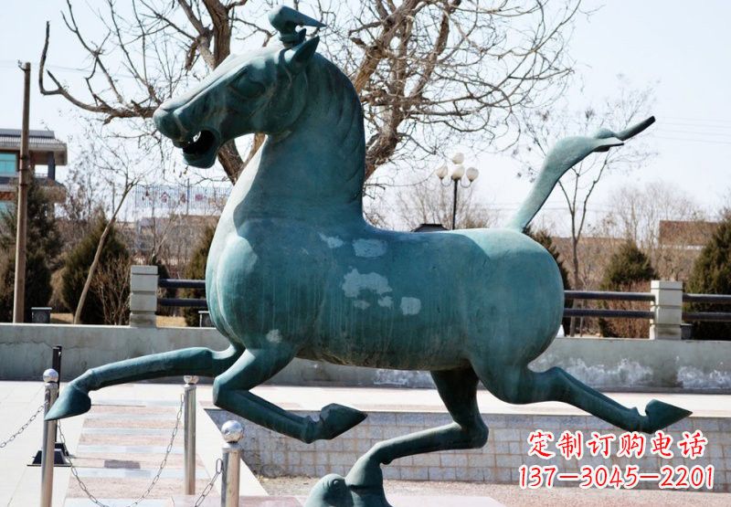 运城广场马踏飞燕铜雕
